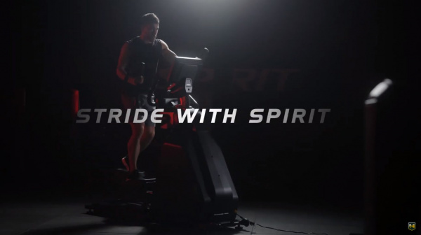Эллиптический тренажер SPIRIT CE1000ENT от магазина Perfect Trainers