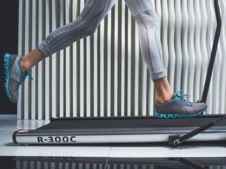 Беговая дорожка Unix Fit R-300C серый от магазина Perfect Trainers