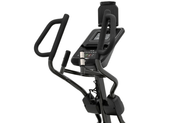 Эллиптический тренажер Spirit Fitness XE795 Black от магазина Perfect Trainers